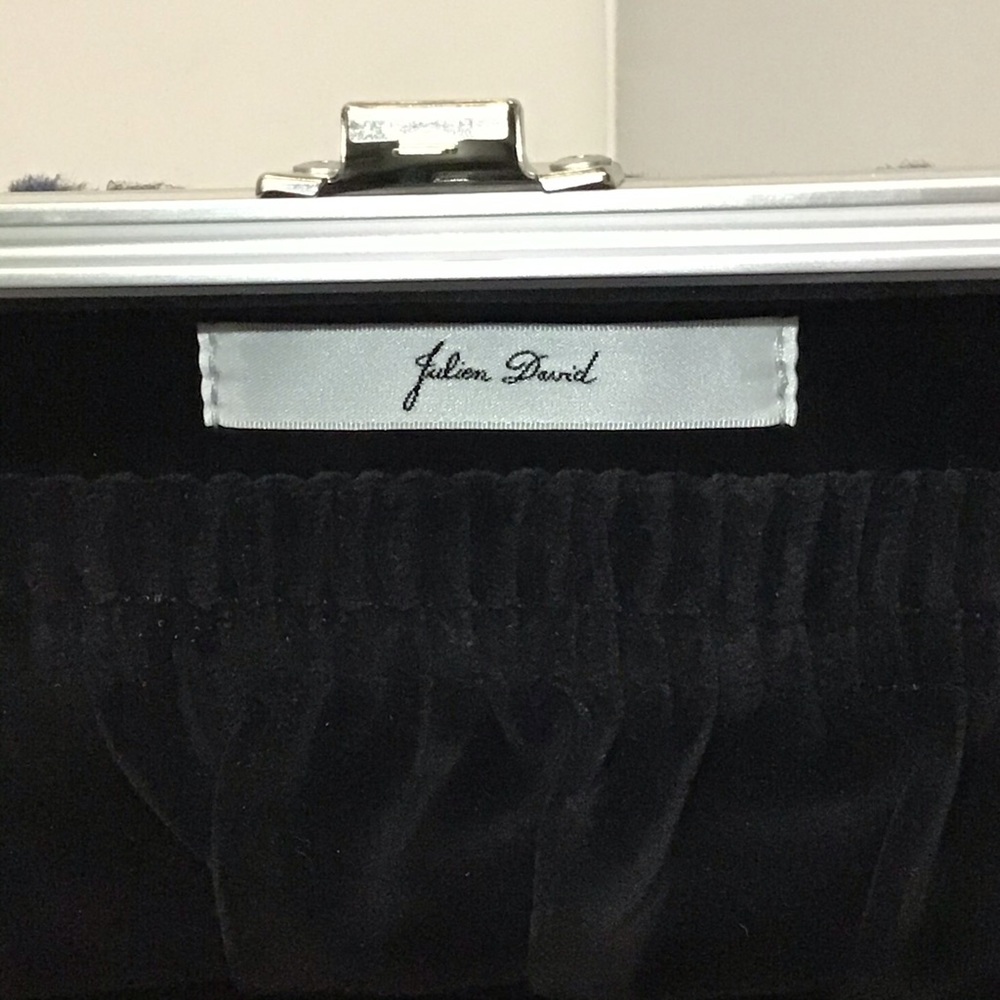 Julien David Case With Detachable Strap - image 6